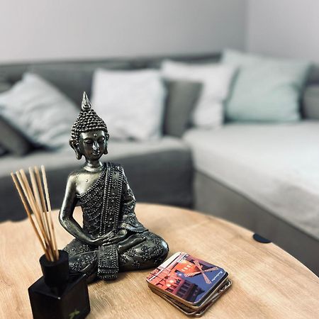 Brand New Brilliant Apartment At Athenian Riviera ภายนอก รูปภาพ