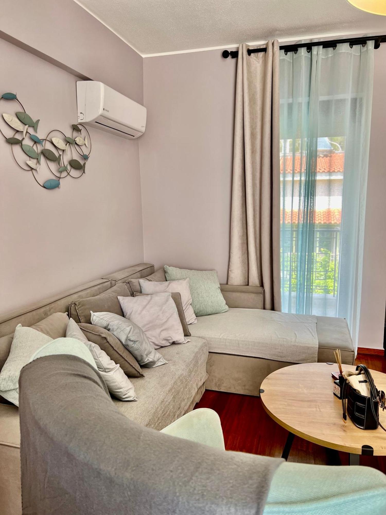 Brand New Brilliant Apartment At Athenian Riviera ภายนอก รูปภาพ