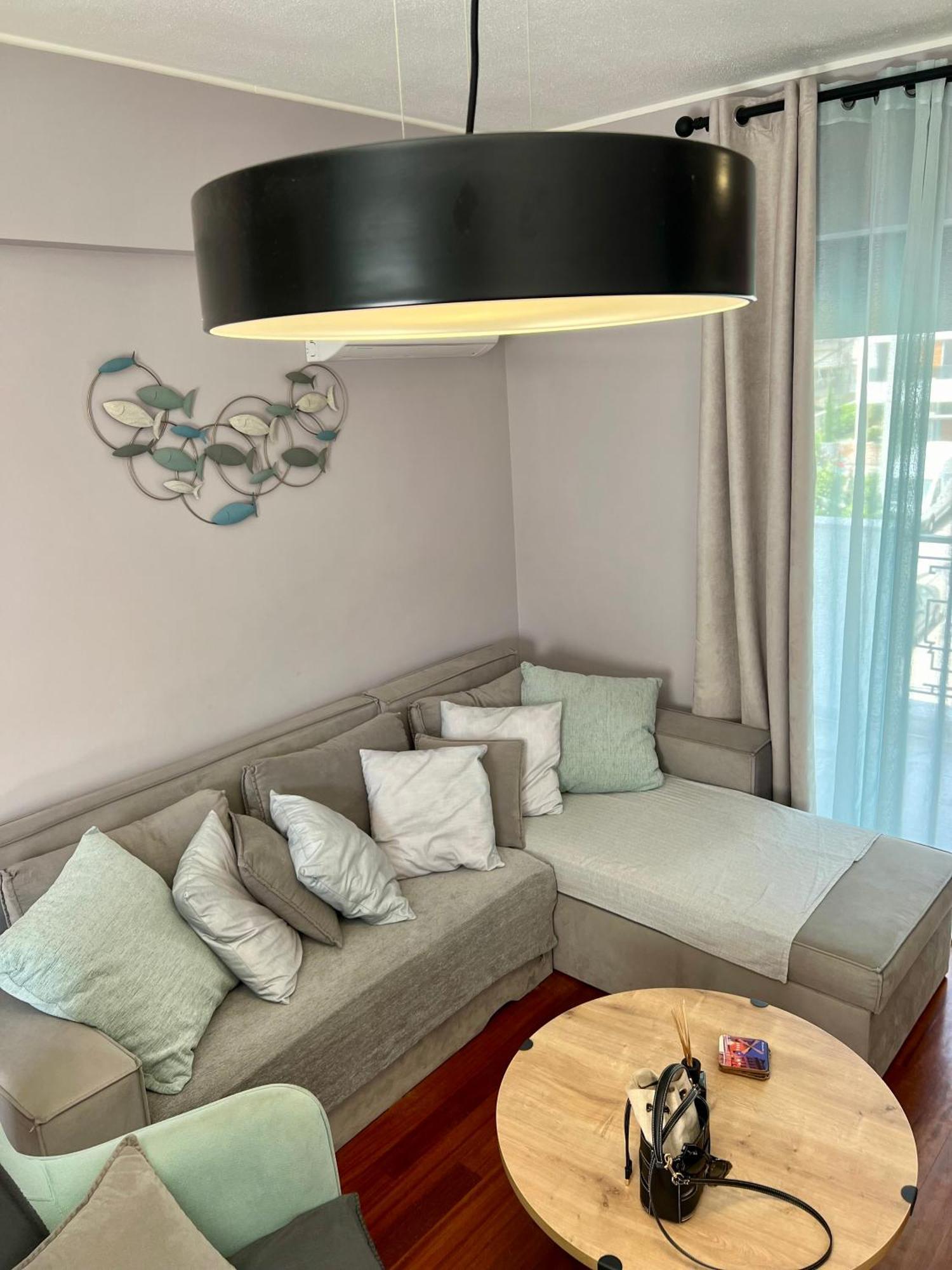 Brand New Brilliant Apartment At Athenian Riviera ภายนอก รูปภาพ