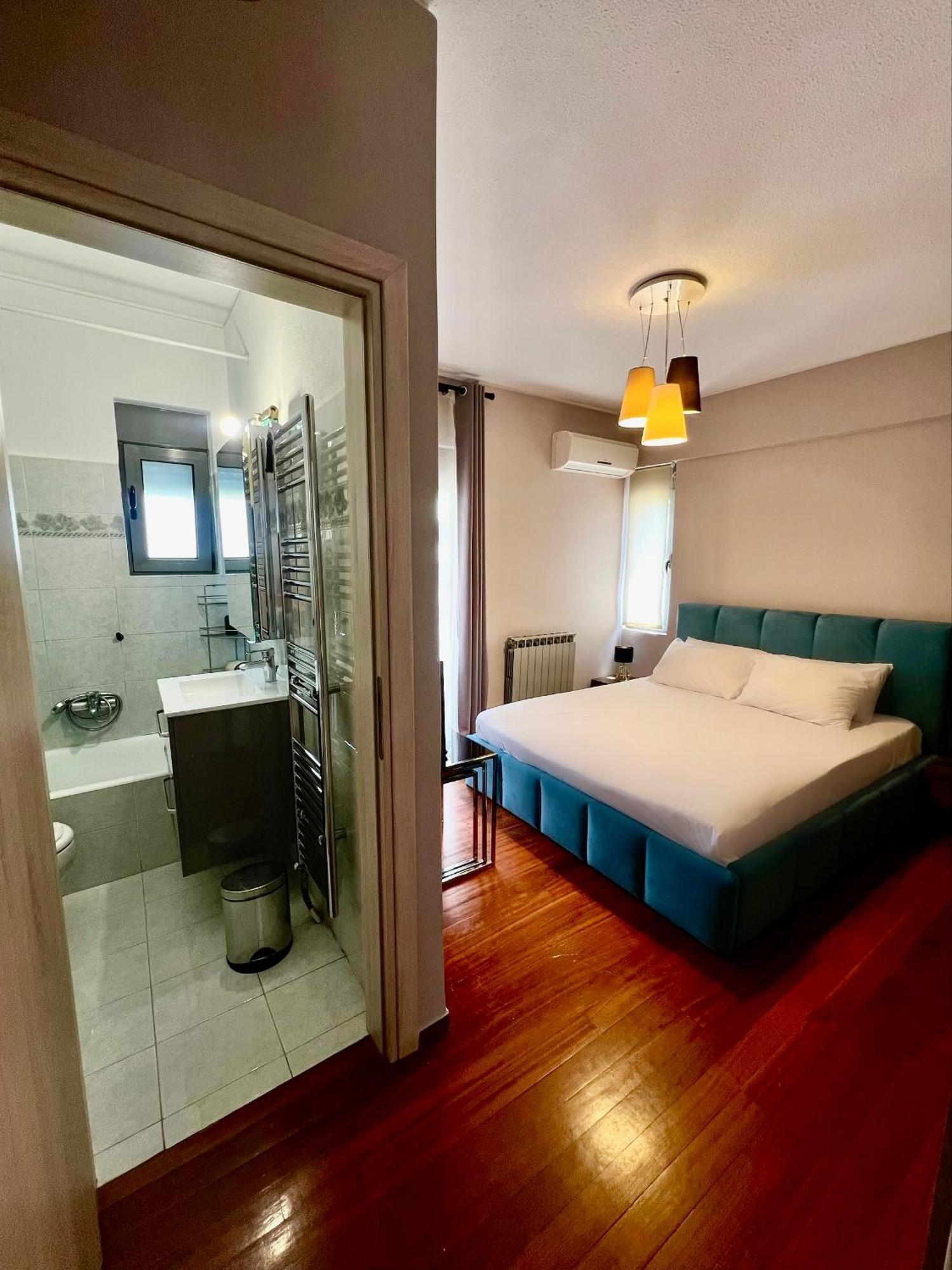 Brand New Brilliant Apartment At Athenian Riviera ภายนอก รูปภาพ
